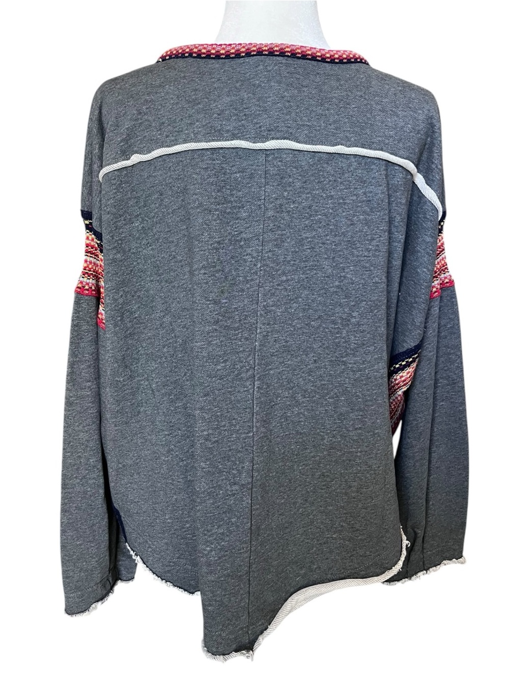 Natural Life Gray Boho Pullover Oversized Sweater Rainbow Knit Detail Size L/XL - Picture 3 of 11